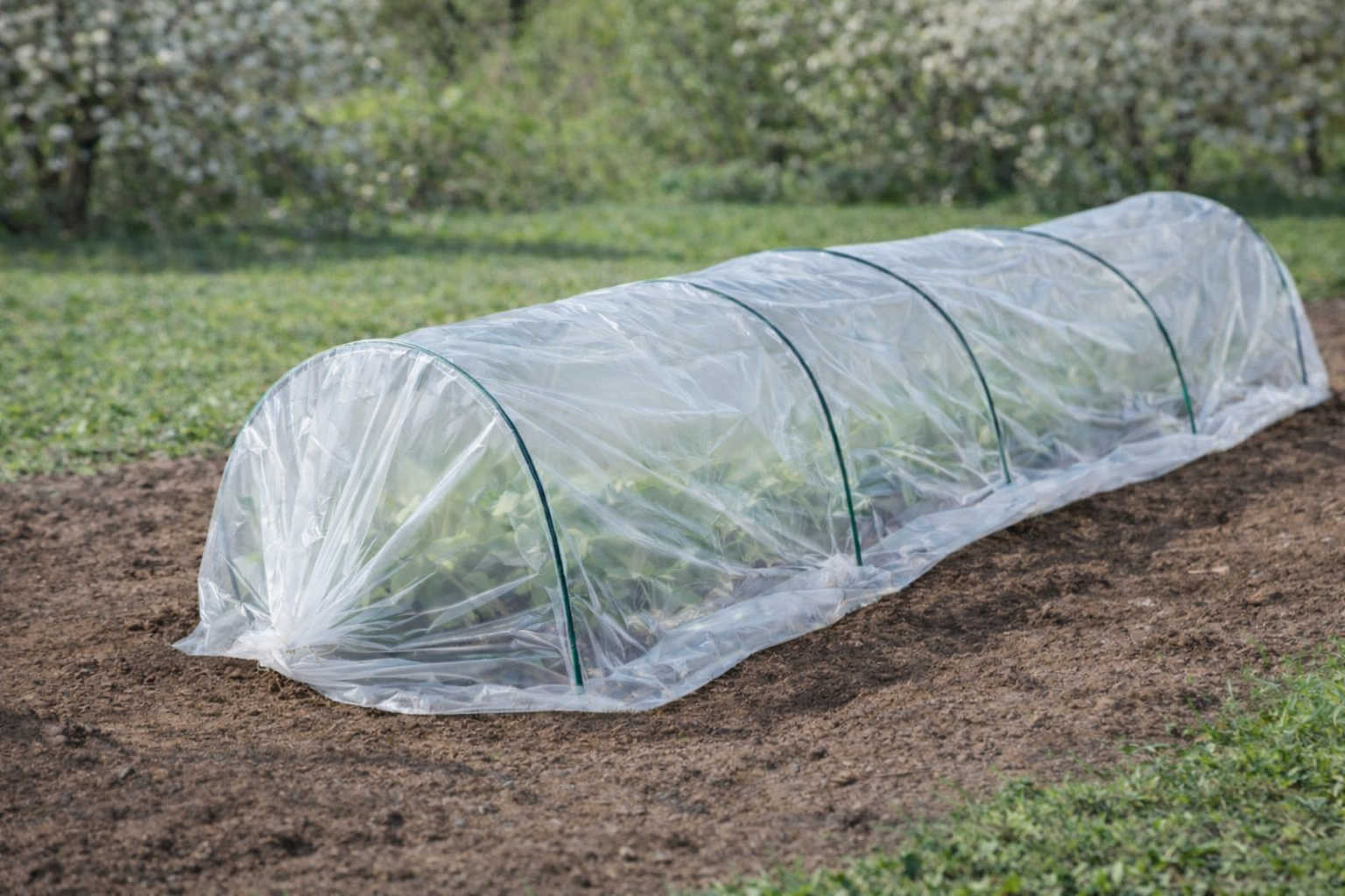 MINI SZKLARNIA OGRODOWA WYM. FOLII 1,5 x 4 M SKŁADANA - obrazek 3