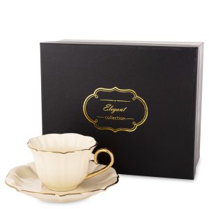 Filiżanka Ze Spodkiem